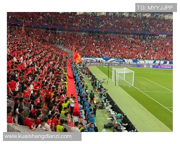 足球巨星赛场落泪留下伤心瞬间引发球迷无尽共鸣